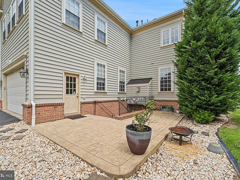 11701 Town Green Rd — Photo 5