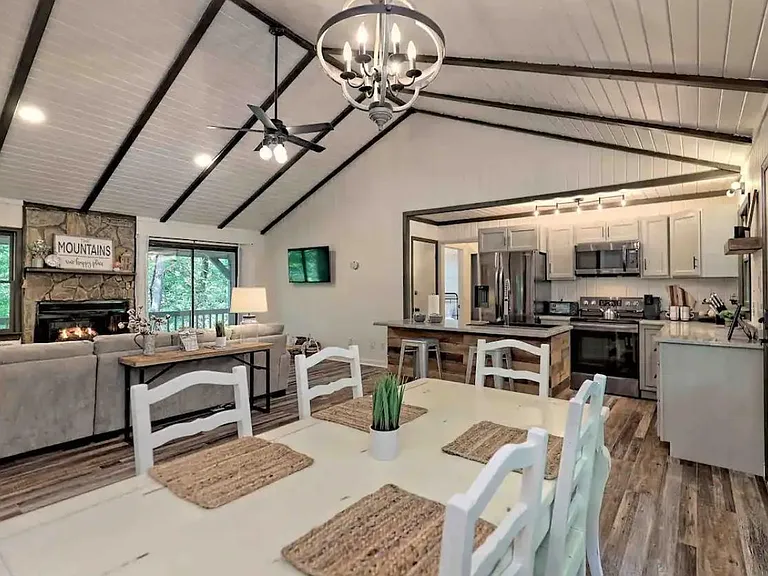63 Mint Ln — Photo 10