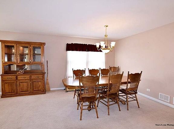 3rd image of 1495 Whitney Ct