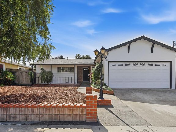 2nd image of 4552 El Cajon Ave
