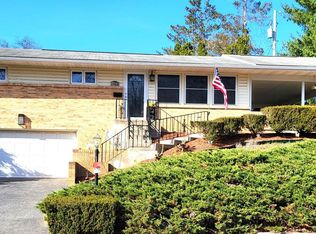 Ridgeway Knolls, Harrisburg, PA 17109