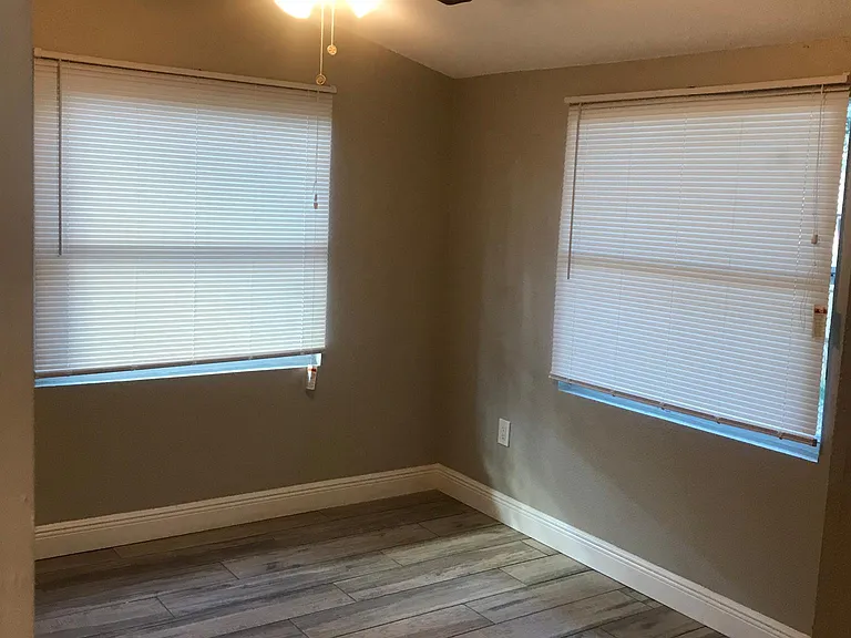 416 E Floribraska Ave — Photo 5