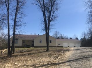 15200 Brynna Ln, Dexter, MO 63841