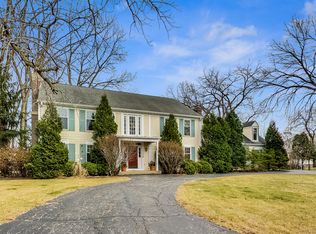 2545 Highmoor Rd, Highland Park, IL 60035