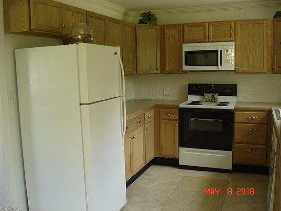 4th image of 7605 Brisbane Dr