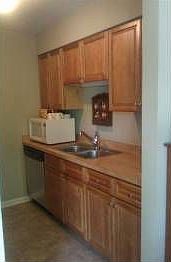 5th image of 723 Pinckney Ct NW APT C