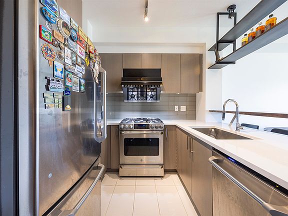 3rd image of 10033 River Dr #309