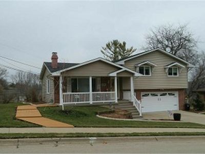 1295 Cortez Dr, Dubuque, IA, 52001