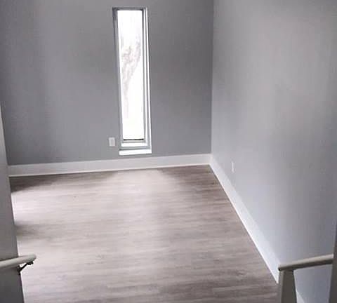 5th image of 530 W Breckinridge St APT 2