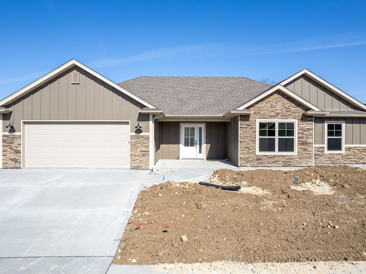 1823 Dumas Dr, Columbia, MO 65201 MLS 418711 Zillow