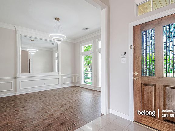3rd image of 3211 Prosperity Dr