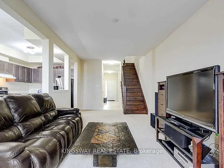 7 Lakelawn Rd #5 — Photo 14