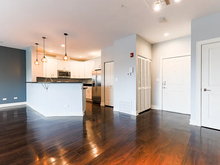 A&K Luxury Apartments — Photo 11