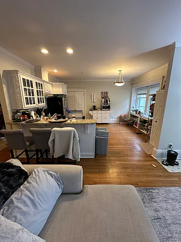 368 Linwood Ave #4 Photo 1