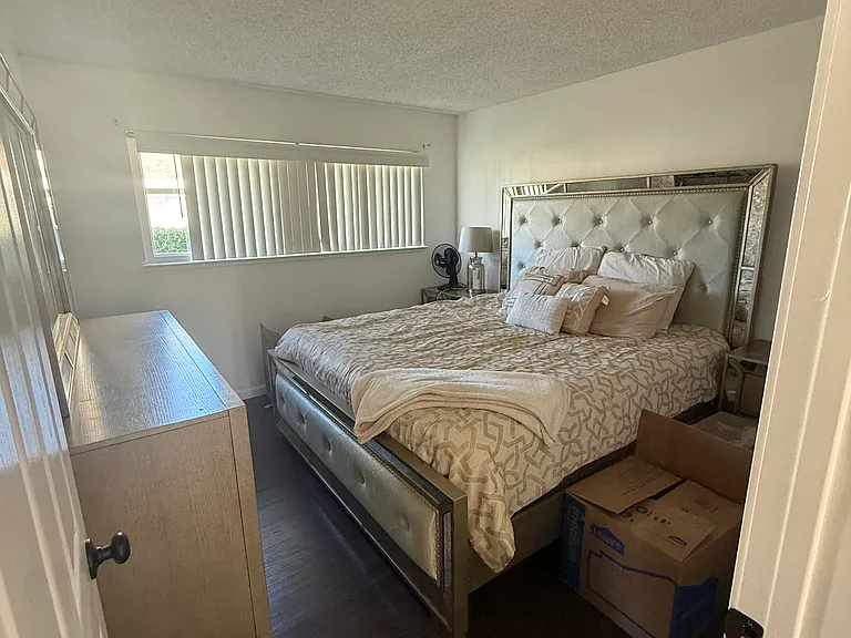 5584 Spinnaker Dr #1 — Photo 7