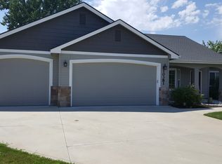 10381 W Capella Dr, Star, ID 83669