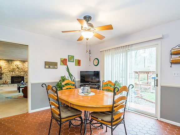 2nd image of 6407 Cheri Lynne Dr