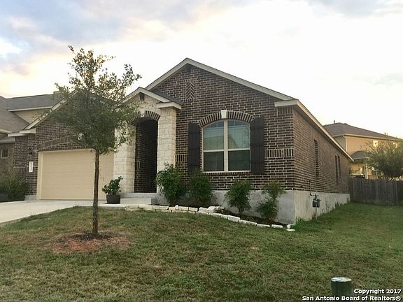 3rd image of 1132 Pelican Pl