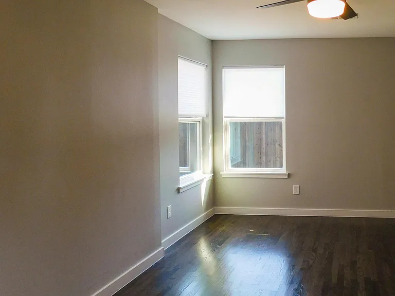 1001 Cardinal Ln — Photo 15