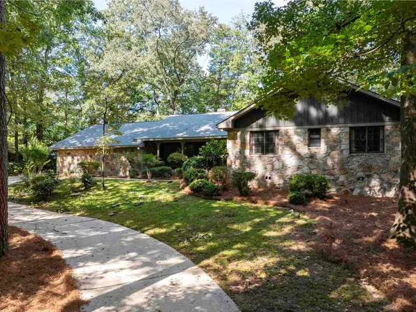 3820 River View Dr, Birmingham, AL 35243