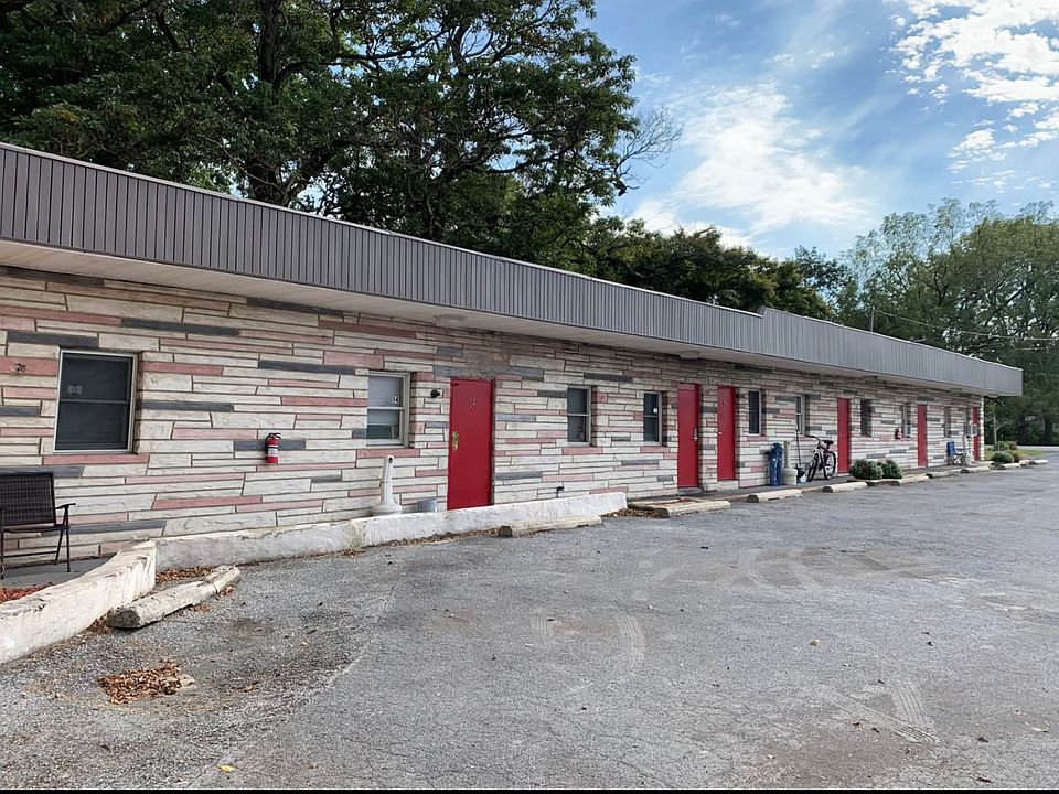 Building Photo 3