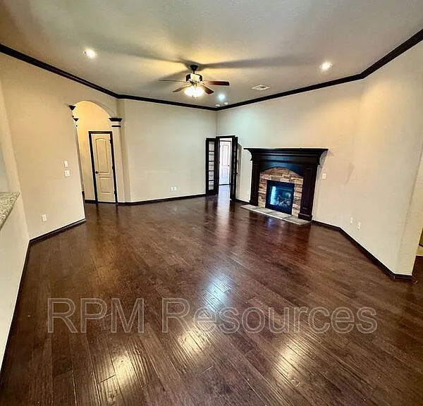 3121 SW 136th Ter — Photo 6
