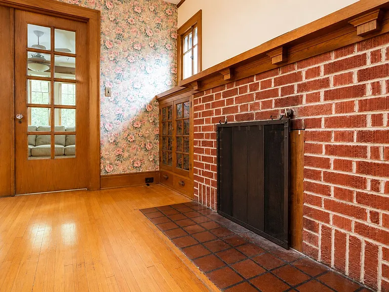 1314 S Lincoln St — Photo 12