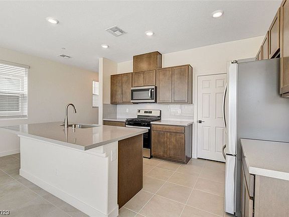 4th image of 3746 Tangled Fern Ct