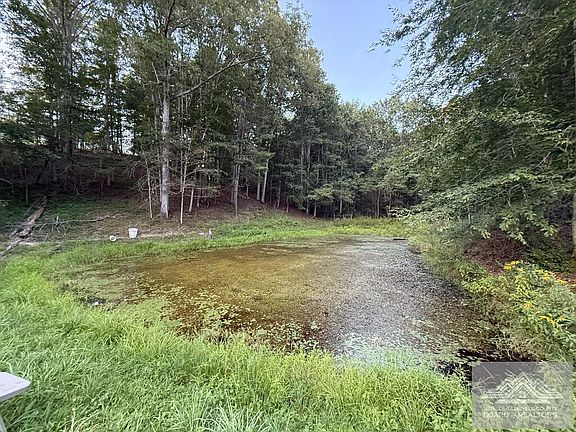 3rd image of 2840 Brush Creek Falls Rd