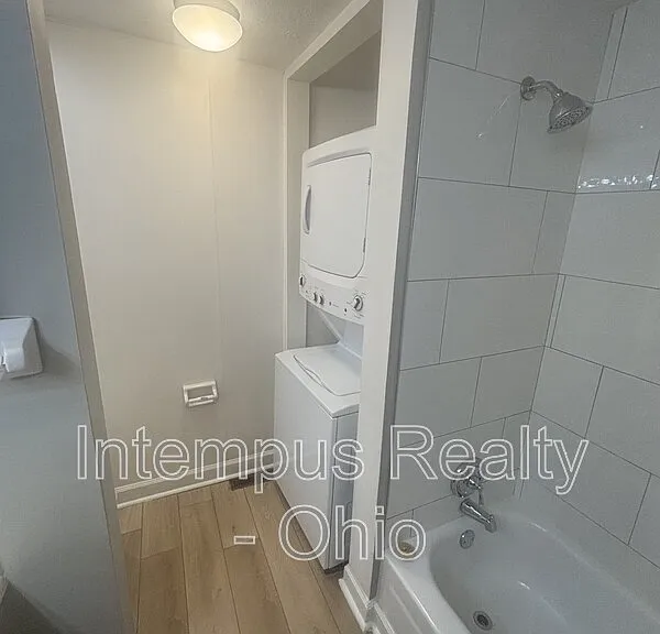 10 King Arthur Ct — Photo 28