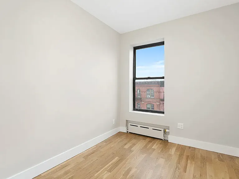 369 7th Ave #2C — Photo 3