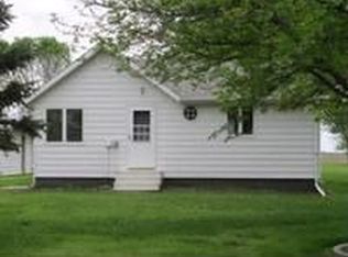 807 Birch Ave, Wyndmere, ND 58081