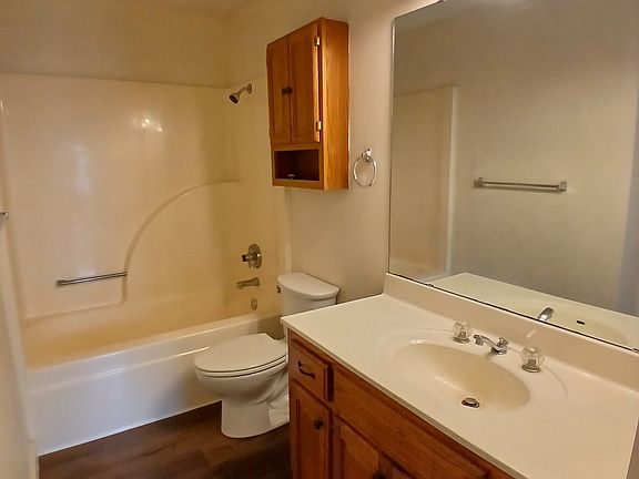 3rd image of 5412 W 7th Ave