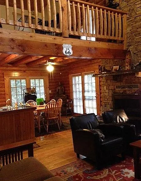 4 bed, 2000 sqft, $3,500 — Photo 3