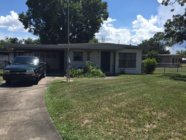 1st image of 205 Fairmont Dr