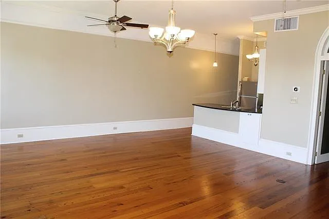 1 bed, 1.0 bath, 900 sqft, $1,800 — Photo 4