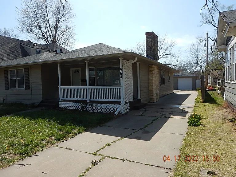 964 S 9th St — Photo 1