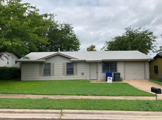 821 Michelle Dr, Copperas Cove, TX 76522