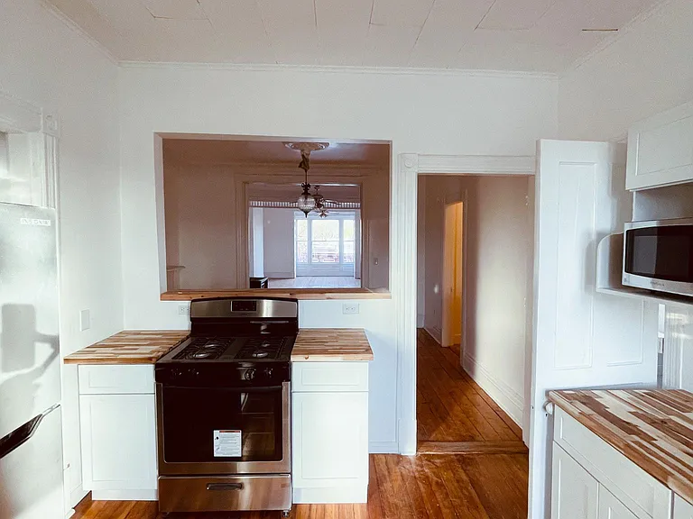 133 2nd St #3 — Photo 9