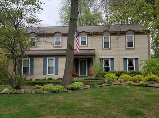 35850 Seminary Rdg, Farmington Hills, MI 48331