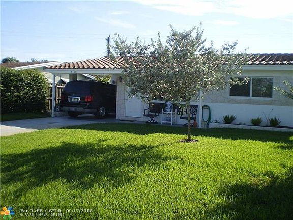 4th image of 4430 NE 5th Ave