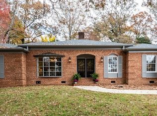 1240 10th Street Ln NW, Hickory, NC 28601