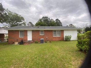 3114 King Dr, Tifton, GA 31794
