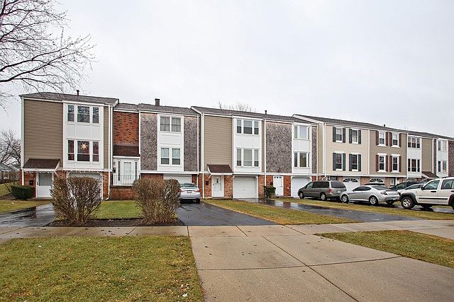1st image of 1941 Governors Ln