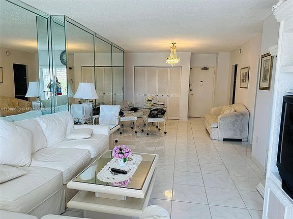 2nd image of 1985 S Ocean Dr APT 4L