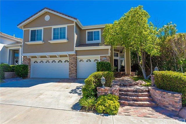 1st image of 27426 Whitefield Pl