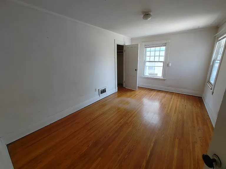 39 Rutgers St #3 — Photo 17