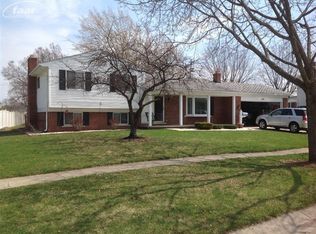 705 S Dayton St, Davison, MI 48423