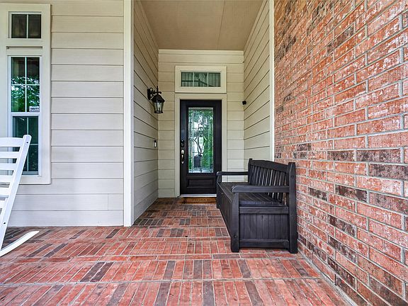 4th image of 155 E Concord Valley Cir