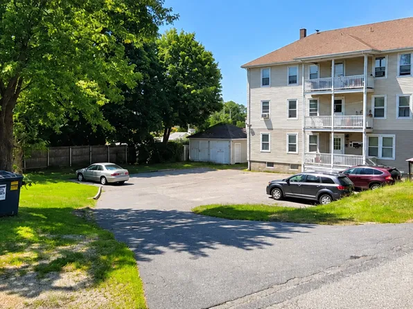 61 Emerson St, Woonsocket, RI 02895